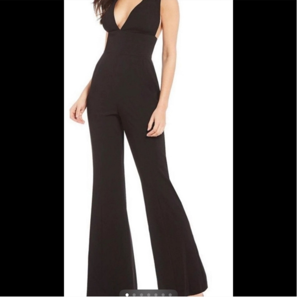 Gianni Bini Black V-Neck Cutout Jumpsuit